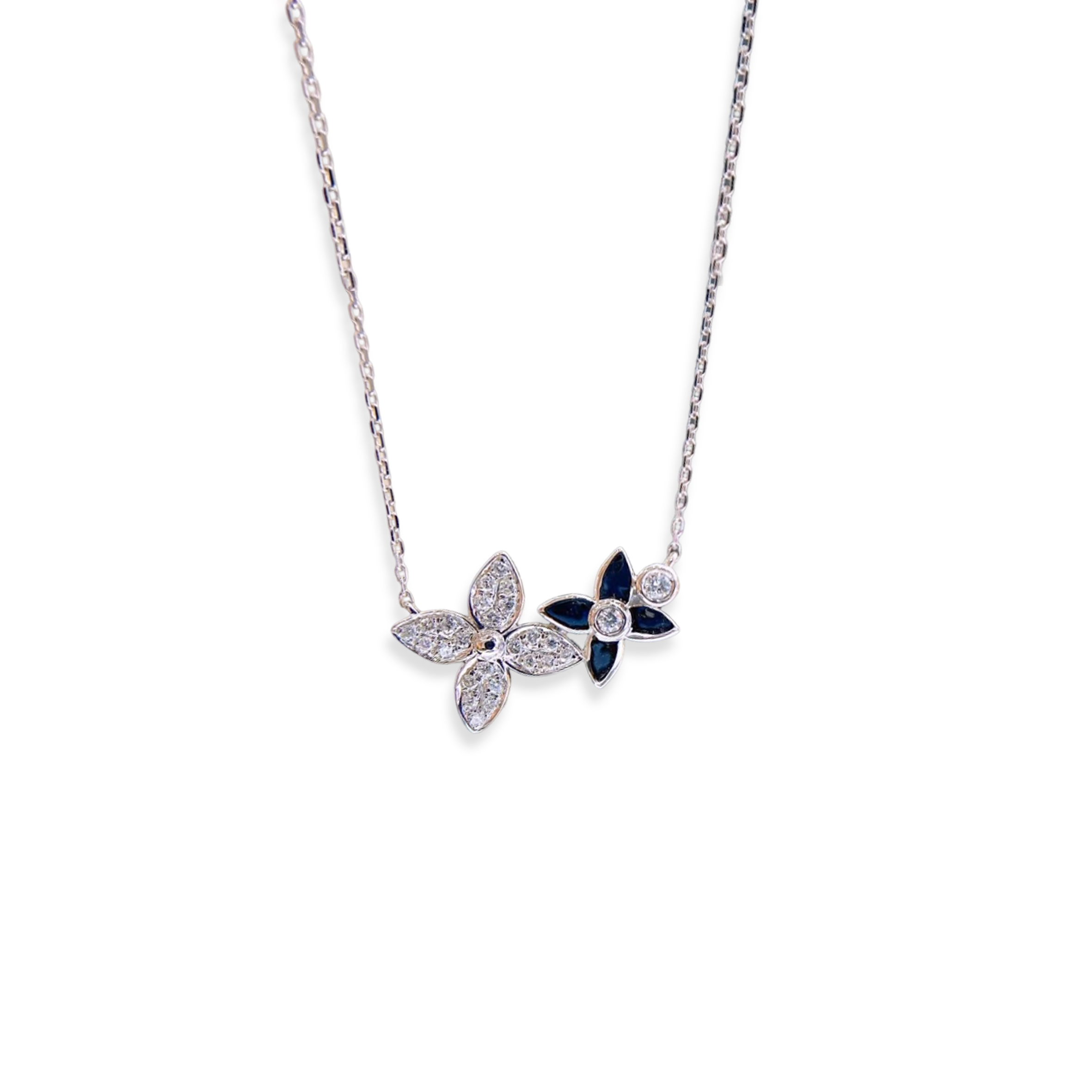 l0vis Vvtt0n necklaces